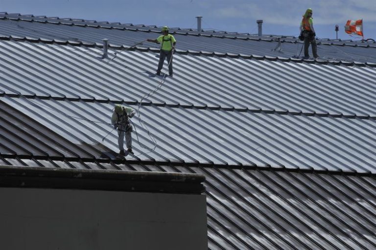 How Much To Paint A Metal Roof