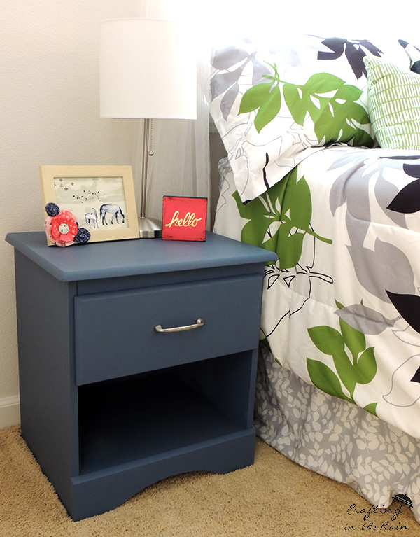 How To Paint A Nightstand