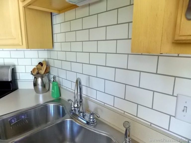 How to Paint Subway Tile