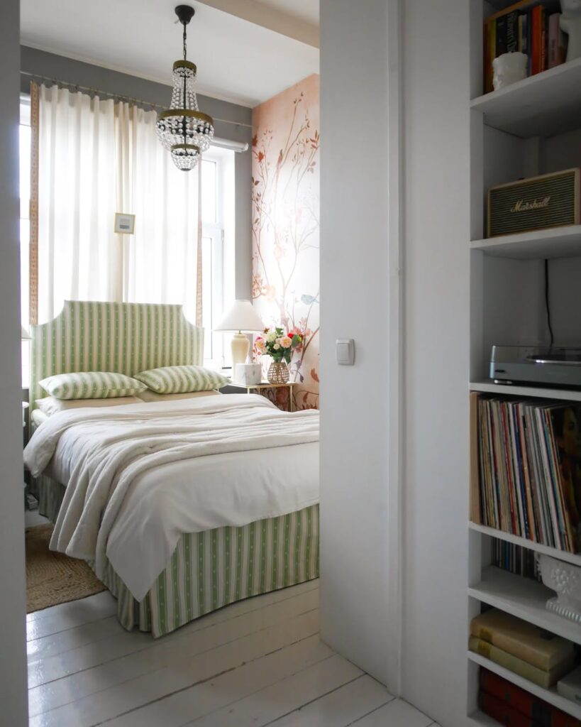 25 Small Bedroom Ideas to Maximize Space Without Sacrificing Style