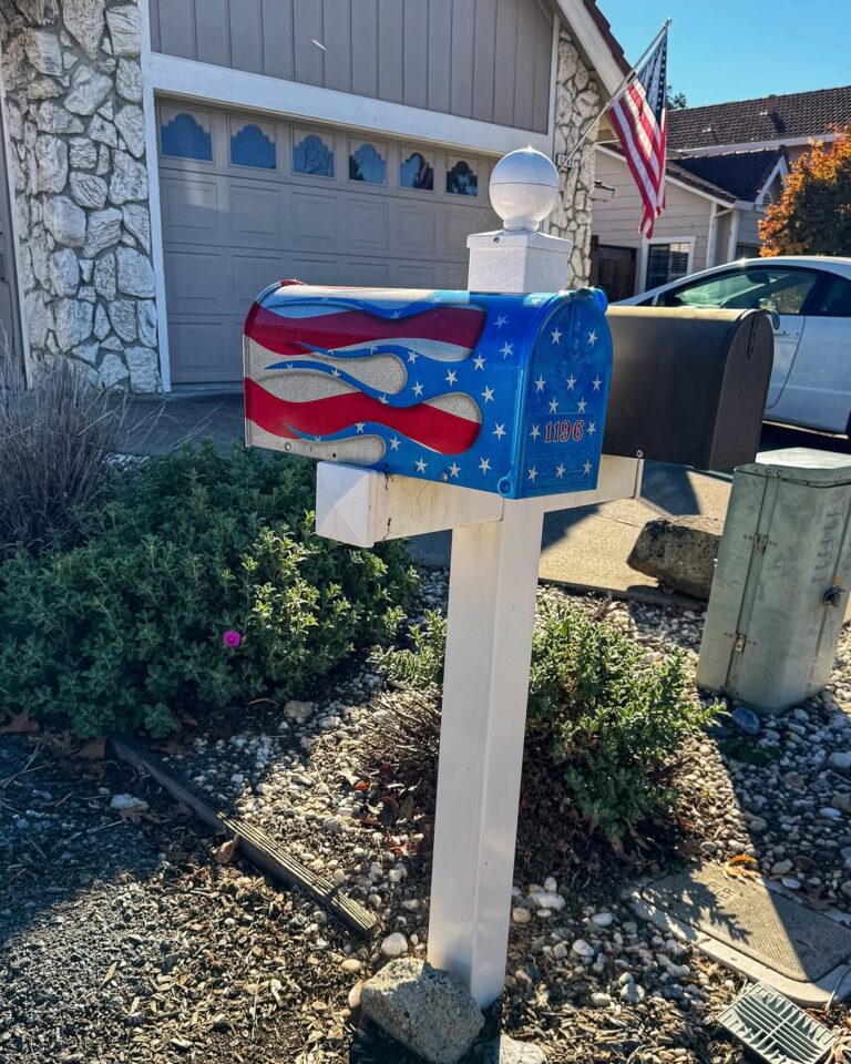 25+ Creative Mailbox Decor Ideas That’ll Instantly Boost Curb Appeal