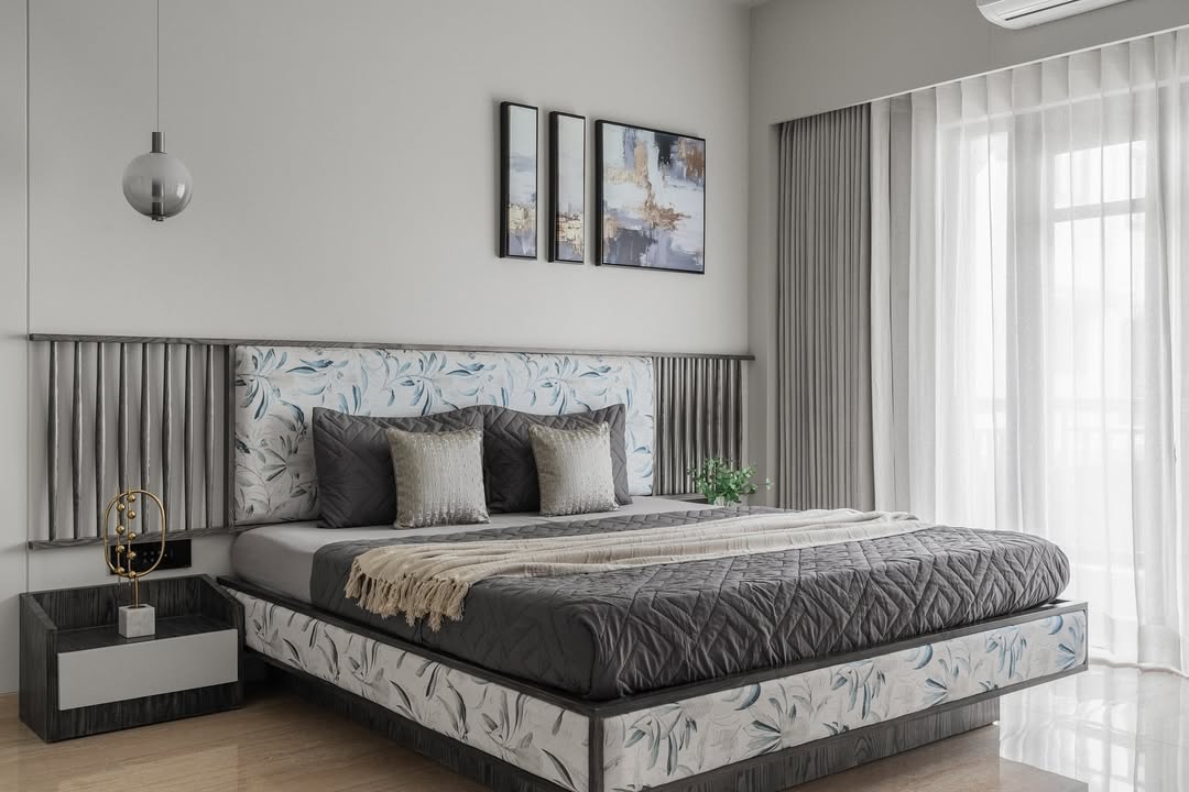 Clutter Free Minimalist Bedroom Ideas photo