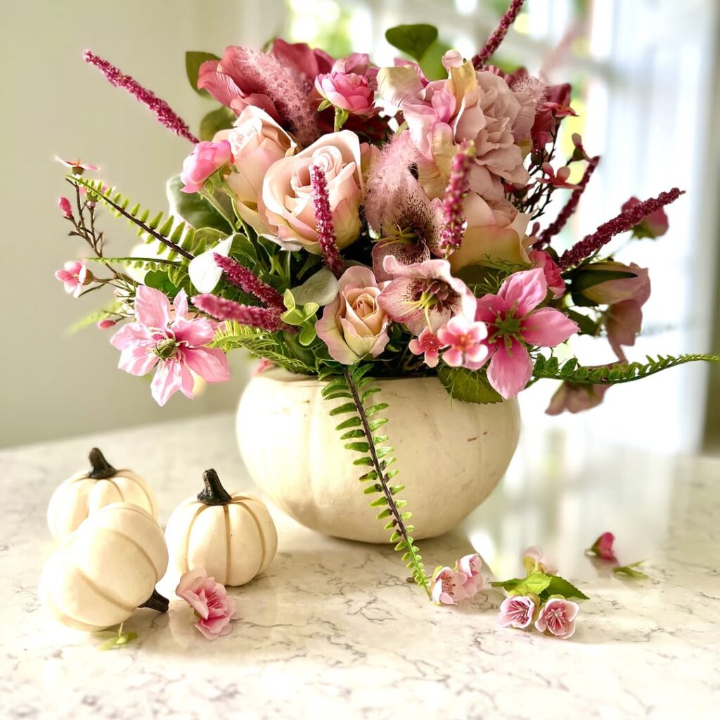 25 Pumpkin Floral Arrangements Perfect for Fall & Thanksgiving