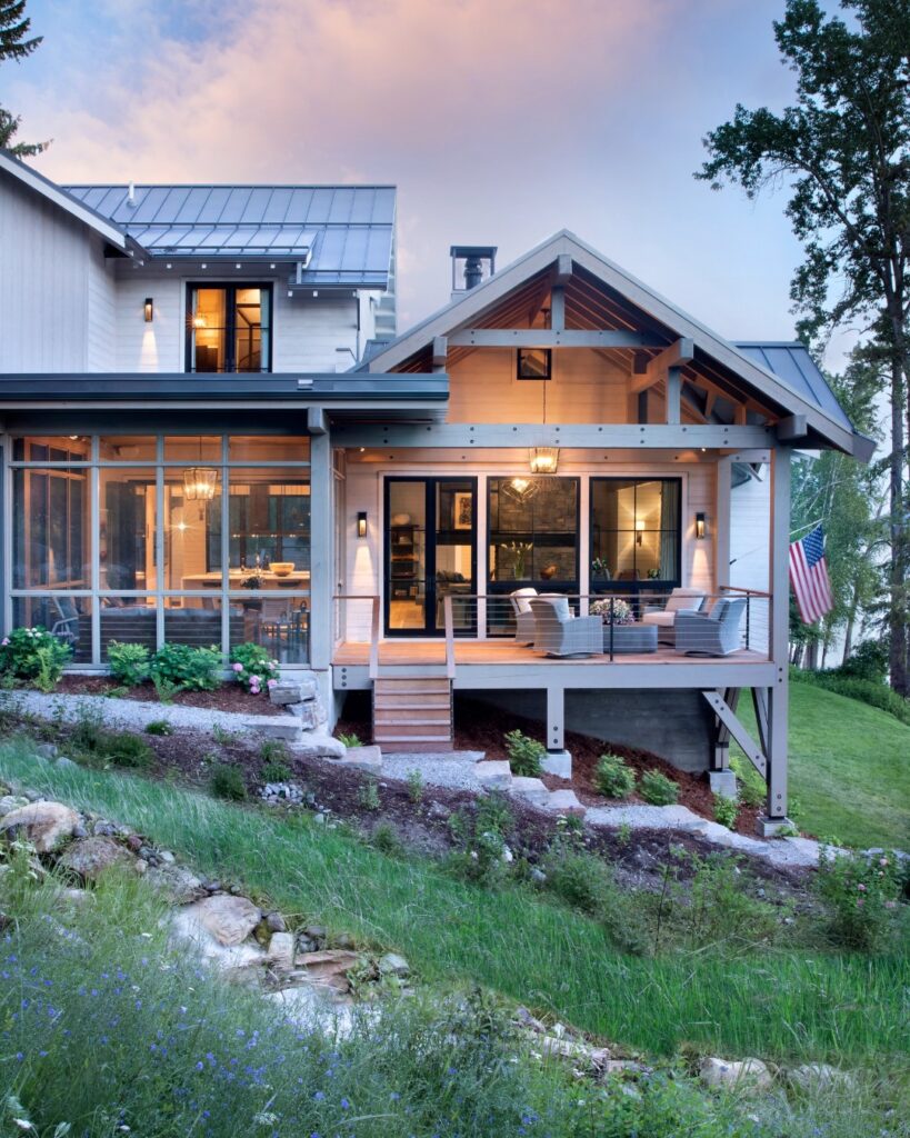 Breathtaking Lake House Exterior Ideas That Blend Nature and Design