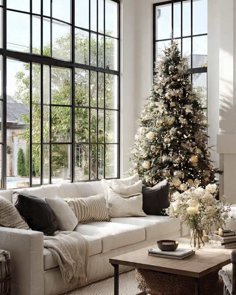 25 Cozy Farmhouse Living Room Decor Ideas Designers Swear By