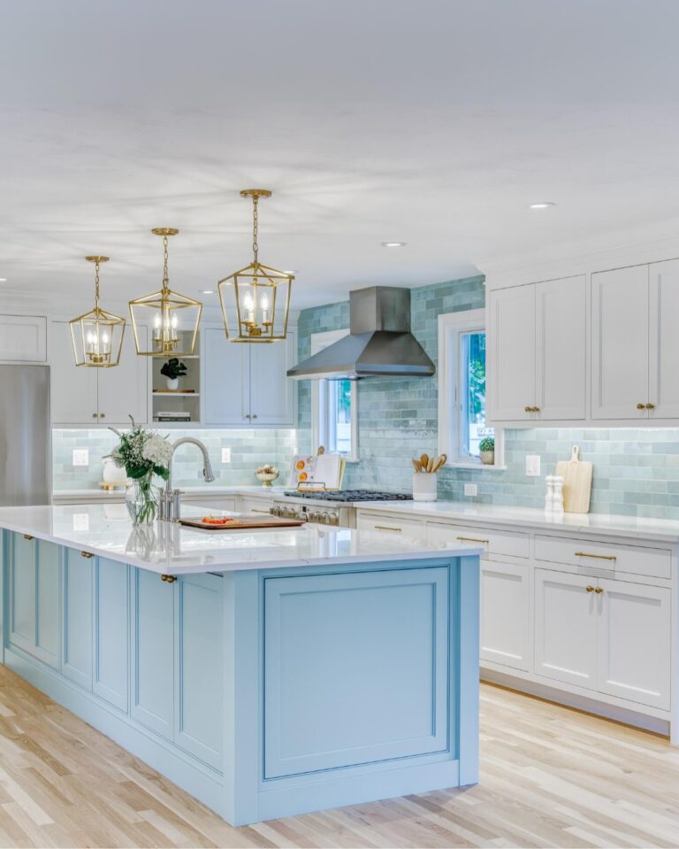 Transform Your Home with Stunning Coastal Kitchen Decor Ideas